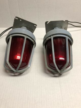 2 Vintage Crouse Hinds Industrial Fire Station Explosion Proof Light Fixture 2