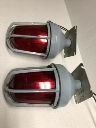 2 Vintage Crouse Hinds Industrial Fire Station Explosion Proof Light Fixture 3