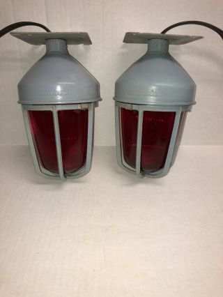 2 Vintage Crouse Hinds Industrial Fire Station Explosion Proof Light Fixture 4