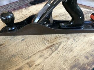VINTAGE STANLEY BAILEY NO 5 SMOOTHING PLANE.  MADE IN USA 8