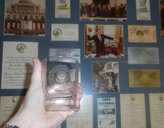 President Reagan White House Era Etched Presidential Seal Glass