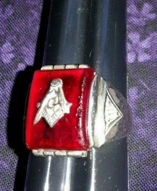 Masons Red Stone Silver Mens Ring 10.  5 / Very Old