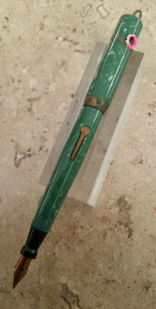 Cute And Charming Vintage Jade Green Peter Pan Fountain Pen With Pink Flowers