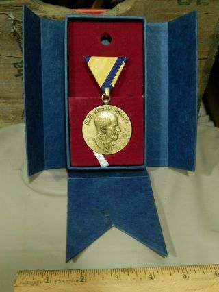 Rotary International Club Paul Harris Fellow [wako] Medal Pendant W/ Case Vtg