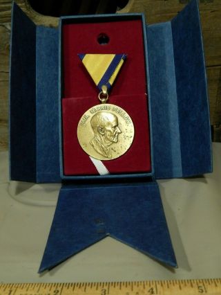 Rotary International Club Paul Harris Fellow [WAKO] Medal Pendant w/ Case Vtg 2