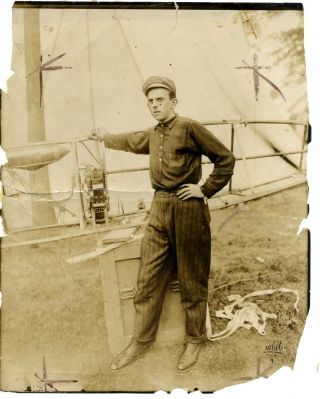 Boy Aeronaut Frank W.  Goodale At Palisades Park,  Photograph 3
