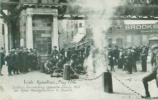 Pc Dublin Irish Rebellion Soldiers Opposite Liberty Hall Ireland 1916