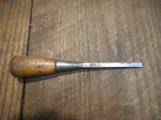 L4208 - vintage Stanley No.  750 Woodworking Bevel edge Socket Chisel 1/4  Wide 4