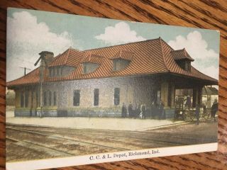 Postcard C.  C.  & L.  Railroad Depot In Richmond,  Indiana -
