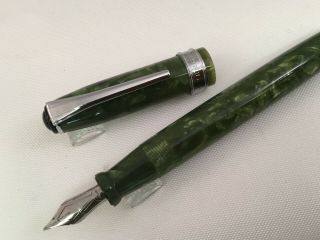 Levenger Truewriter Olive Marbled Jade Green Fountain Pen Fine Nib 2
