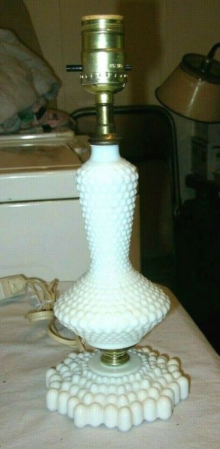 Vintage White Milk Glass Hobnail Pattern Table Lamp Fenton