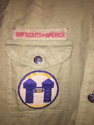 VINTAGE OFFICIAL 1945 BOY SCOUT UNIFORM LONG SLEEVE SHIRT WITH PATCHES and PINS 5