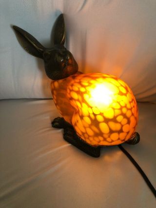 Tin Chi Bunny Rabbit Table Lamp Night Light Amber Glass/ Bronze 1996