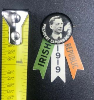 Very Rare 1919 Irish Republic President Eamon De Valera Pinback Button