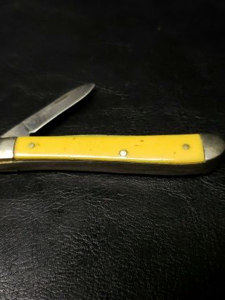 Rare Vintage Queen 17 Steel Crown Pocket Knife Q Crown Delrin Yellow Peanut Pik 6