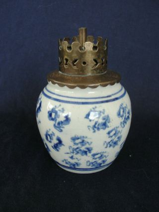 Vintage Blue And White Spongeware Oil Lamp