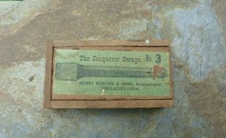 Small Antique Wooden Box For H.  Disston & Sons Conqueror No.  3 Swage