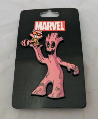 Nycc 2018 Exclusive Marvel Pin By Skottie Young - Rocket & Groot Incentive Pin