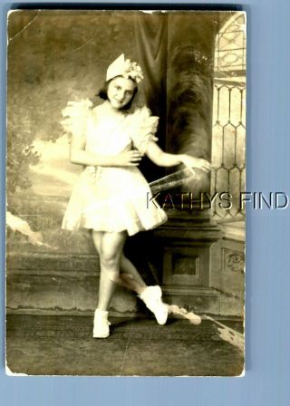 Real Photo Rppc T_1380 Pretty Woman In Dress Posed