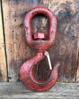 Vintage Crosby - Laughlin Cast Iron Hook And Shackle Block And Tackle / Rigging