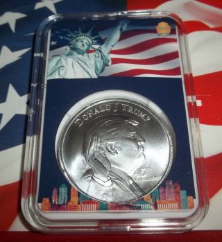 Slabbed Cased Donald Trump Usa 45th President 1 Oz.  999 Solid Silver Round/coin