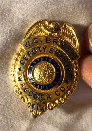 Oklahoma Deputy Sheriff Obsolete mini badge lapel pin Wagoner County named 2