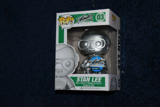 Funko Pop Stan Lee Platinum Collectibles.  Com Exclusive Never Removed From Box Nm