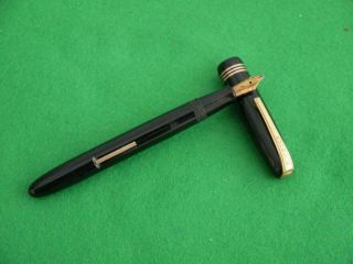 Vintage Black Burnham C Lever - Filler 14ct Gold Nib Fountain Pen