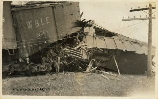 White River Junction,  Vt Rppc Cv And B&m Railroad Head - On Collision 1911 3