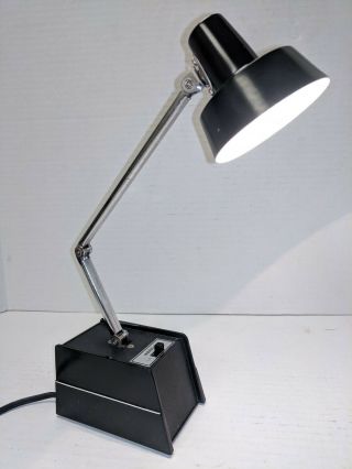 Vtg Mobilite Black Adjustable Neck Desk Modern Reading Retro Lamp 26 93 Bulb