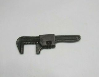 Vlchek 5 Inch Monkey Auto Adjustable Wrench Rare Size Vintage Usa Made V - Shield