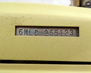 Vintage Smith - Corona Beige & Brown Galaxie Twelve Portable Typewriter w/ Case 8
