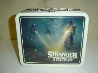 Netflix Stranger Things Tin Lunch Box