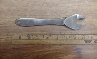 Antique W.  T.  C.  Ever - Ready Quick Adjustable Wrench,  7 - 11/16 ",  1/2 " Jaws,  1 - 3/16 " Cap