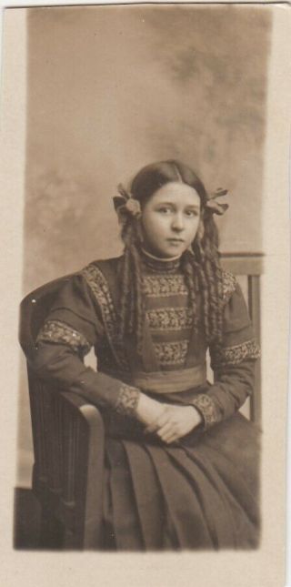 Old Vintage Photo People Fashion Young Woman Girl Children Long Hair Ringlet W11