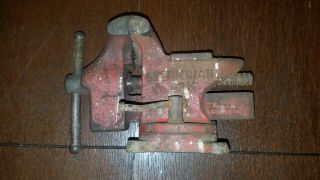 Vintage Columbian Red Arrow No.  63 1/2 Swivel Bench Vise/pipe Jaws & Anvil.