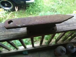 Vintage Railroad Track Primitive Knife Maker Blacksmith Anvil With Hardy Hole