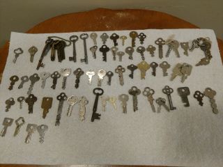 72 Vintage/antique Cabinet Keys Pad Lock Skeleton And More Mixed Salvage