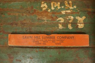 Vintage Lawn Hill Lumber Company Lawn Hill Iowa Advertising Level,  Seed Feed