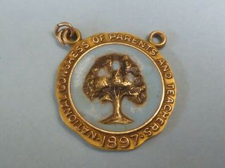 10k Gold National Congress Of Parents & Teachers Medal/lapel Pin 3.  1g,  18mm
