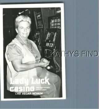 Real Photo Rppc A,  7468 Woman Sitting At Slot Machine,  Lady Luck Casino,  Las Vegas
