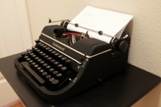 Underwood Universal Typewriter 4