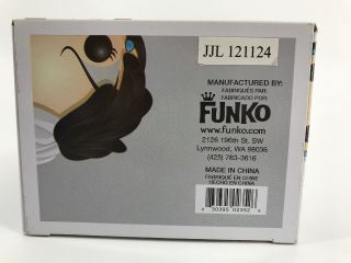 Funko Pop Disney 11 CRUELLA DE VIL Vinyl Figure Vaulted 101 Dalmatians DAMAGE 6