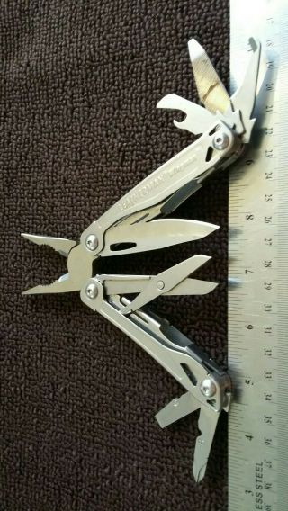 Leatherman Wingman Multi Tool Plier Pocket Knife