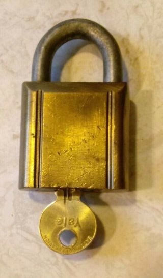Vintage Yale Padlock with Key.  Brass Padlock made in USA Yale & Towne Mfg 3