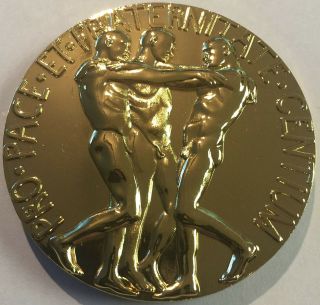 The Nobel Peace Prize Award Medal Rare Usa Norway (not A Coin Or Pin)