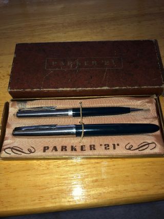 Vintage Parker " 21 " Set Fountain Pen & Pencil Set In Orig Box