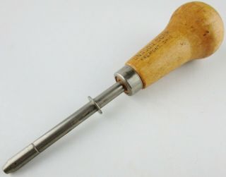 Vintage Unason Corp.  Fremont,  Ohio Finish Or Molding Nail Starter Carpenter Tool