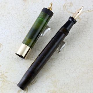 Parker Duofold Lady Jade Green Fountain Pen Medium