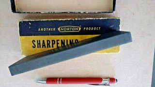 Vintage (1953) Norton Hard Sharpening Oil Stone in the BOX 7